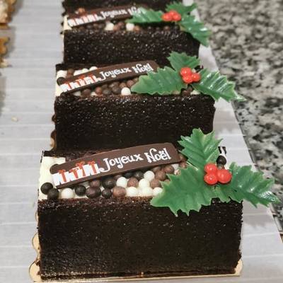 PÂTISSERIE À AUREILHAN – LES DÉLICES DE LÆTI_yythkg (1)