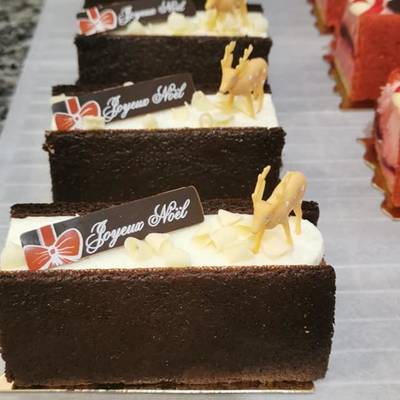 PÂTISSERIE À AUREILHAN – LES DÉLICES DE LÆTI_yythkg (3)