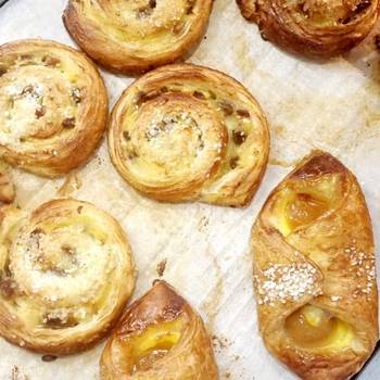 VENTE DE VIENNOISERIES À AUREILHAN   LES DÉL (6)